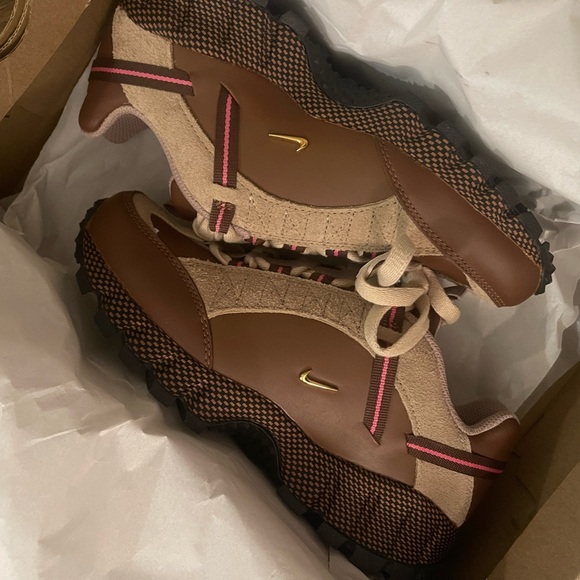 Nike x Jacquemus - Picture 4 of 10